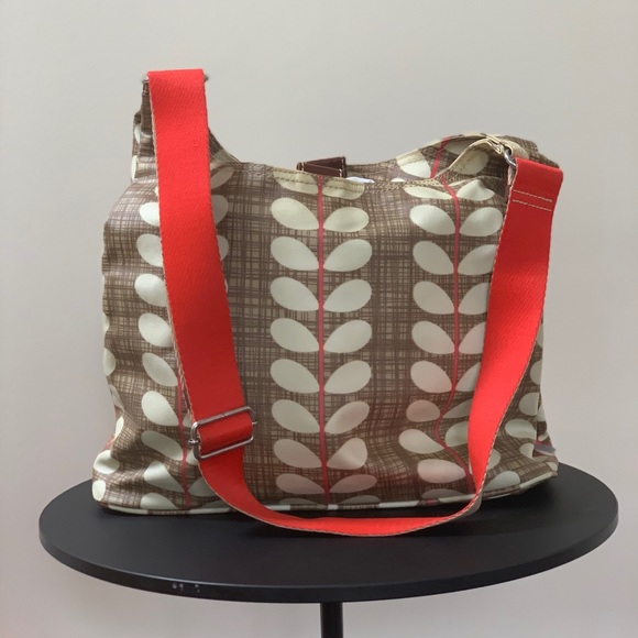 Orla Kiely Handbags - ORLA KIELY BAG *CONDITION: LIKE NEW*